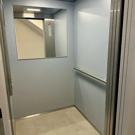 2918 - Strandwiese 1 8 * Даме