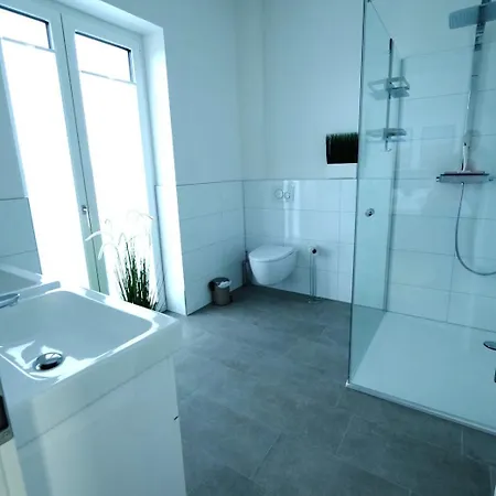 2918 - Strandwiese 1 8 *