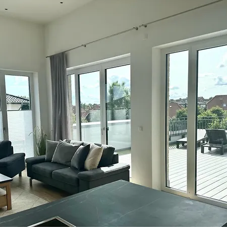 2918 - Strandwiese 1 8 Даме