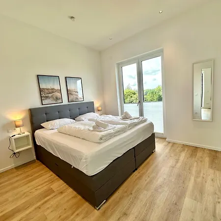 2918 - Strandwiese 1 8 Даме