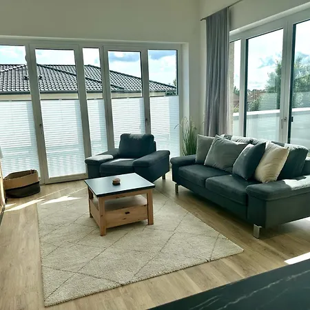 2918 - Strandwiese 1 8 *